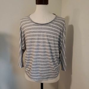 Vince. Soft Heather Gray White Stripe Top Tee 3/4 Sleeve Sz M